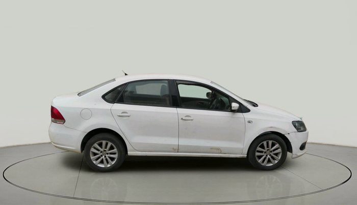 2014 Volkswagen Vento COMFORTLINE 1.5 AT, Diesel, Automatic, 1,22,250 km, exterior
