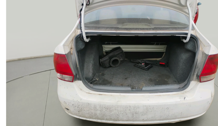 2014 Volkswagen Vento COMFORTLINE 1.5 AT, Diesel, Automatic, 1,22,250 km, exterior