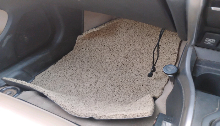 2015 Honda City 1.5L I-DTEC SV, Diesel, Manual, 99,371 km, interior