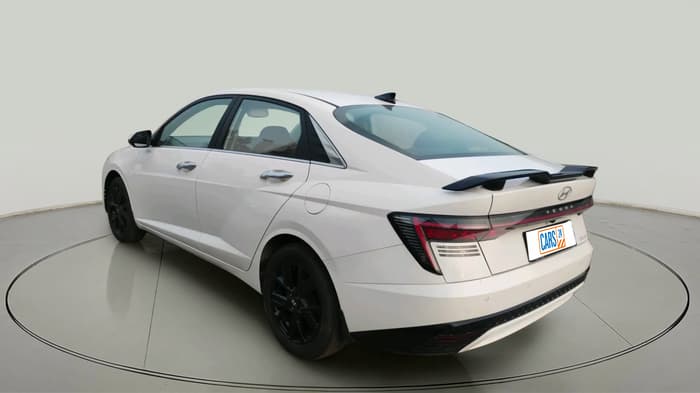 2025 Hyundai Verna SX (O) 1.5 TURBO GDI DUAL TONE, Petrol, Manual, 24,366 km, exterior