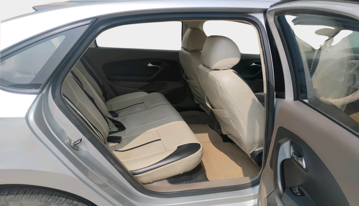 2012 Skoda Rapid ACTIVE 1.6 TDI CR MT, Diesel, Manual, 2,31,894 km, interior