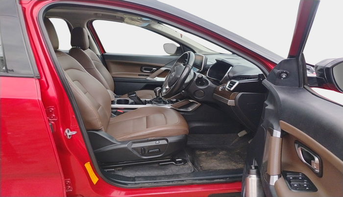 2022 Tata Harrier XZ PLUS 2.0L, Diesel, Manual, 1,04,069 km, interior