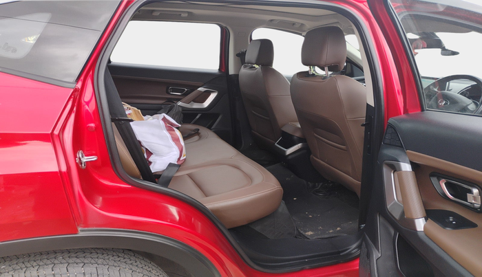2022 Tata Harrier XZ PLUS 2.0L, Diesel, Manual, 1,04,069 km, interior