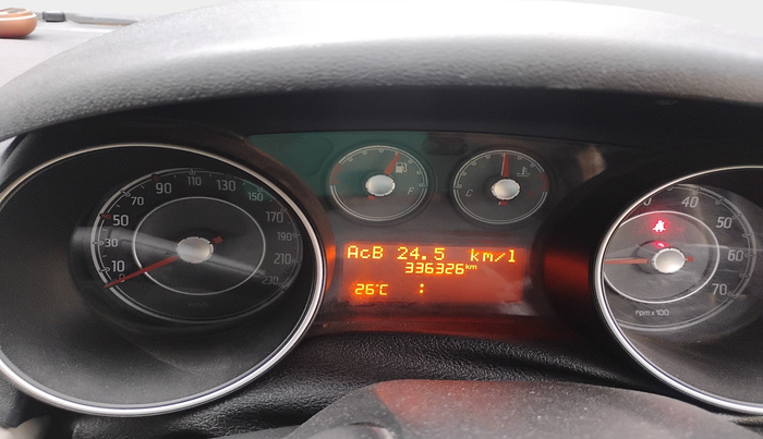 2016 Fiat Punto EVO EMOTION 1.3 MULTIJET, Diesel, Manual, 3,36,326 km, interior