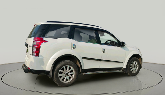 2016 Mahindra XUV500 W10, Diesel, Manual, 62,906 km, exterior