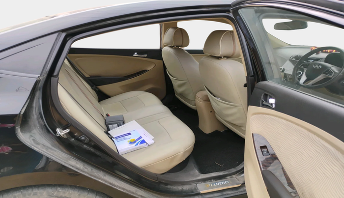 2013 Hyundai Verna FLUIDIC 1.6 CRDI SX, Diesel, Manual, 1,08,036 km, interior