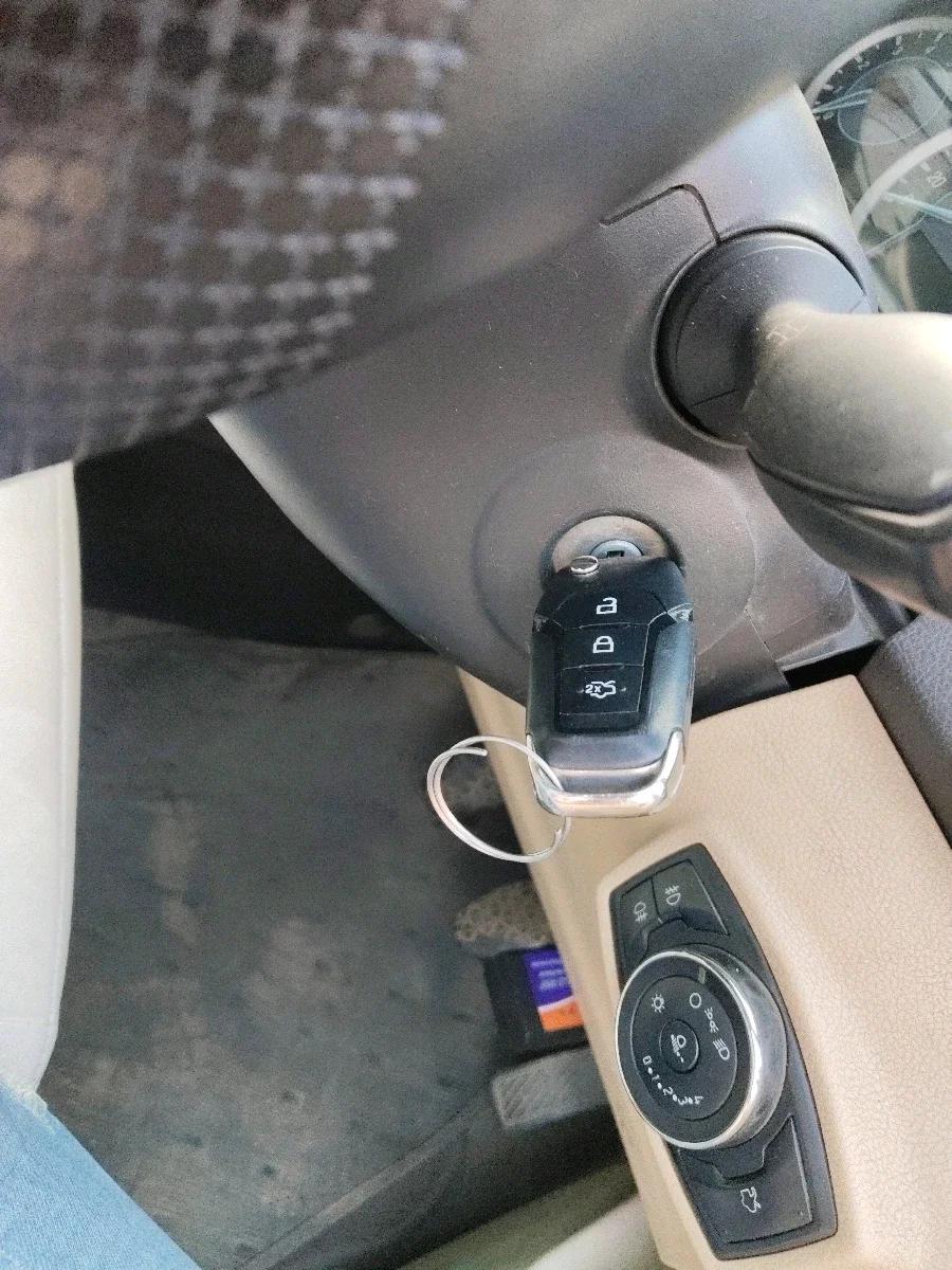 2015 Ford Figo Aspire TITANIUM1.5 DIESEL, Diesel, Manual, 82,102 km, interior