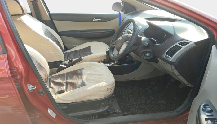 2011 Hyundai i20 SPORTZ 1.4 CRDI, Diesel, Manual, 1,52,623 km, interior