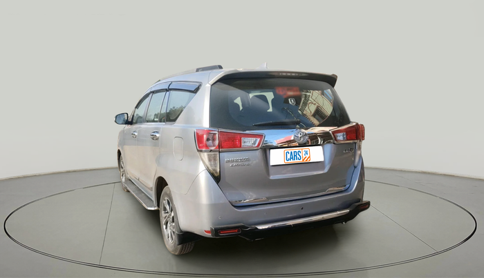 2022 Toyota Innova Crysta 2.4 G 8 STR, Diesel, Manual, 55,007 km, exterior