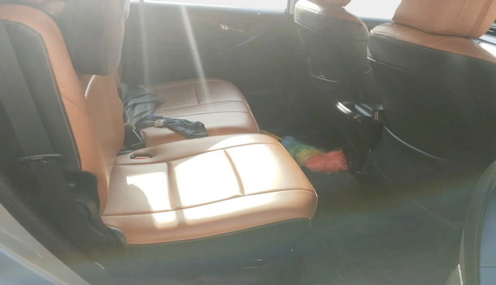 2022 Toyota Innova Crysta 2.4 G 8 STR, Diesel, Manual, 55,007 km, interior