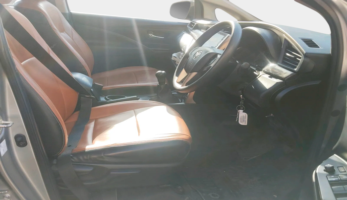 2022 Toyota Innova Crysta 2.4 G 8 STR, Diesel, Manual, 55,007 km, interior