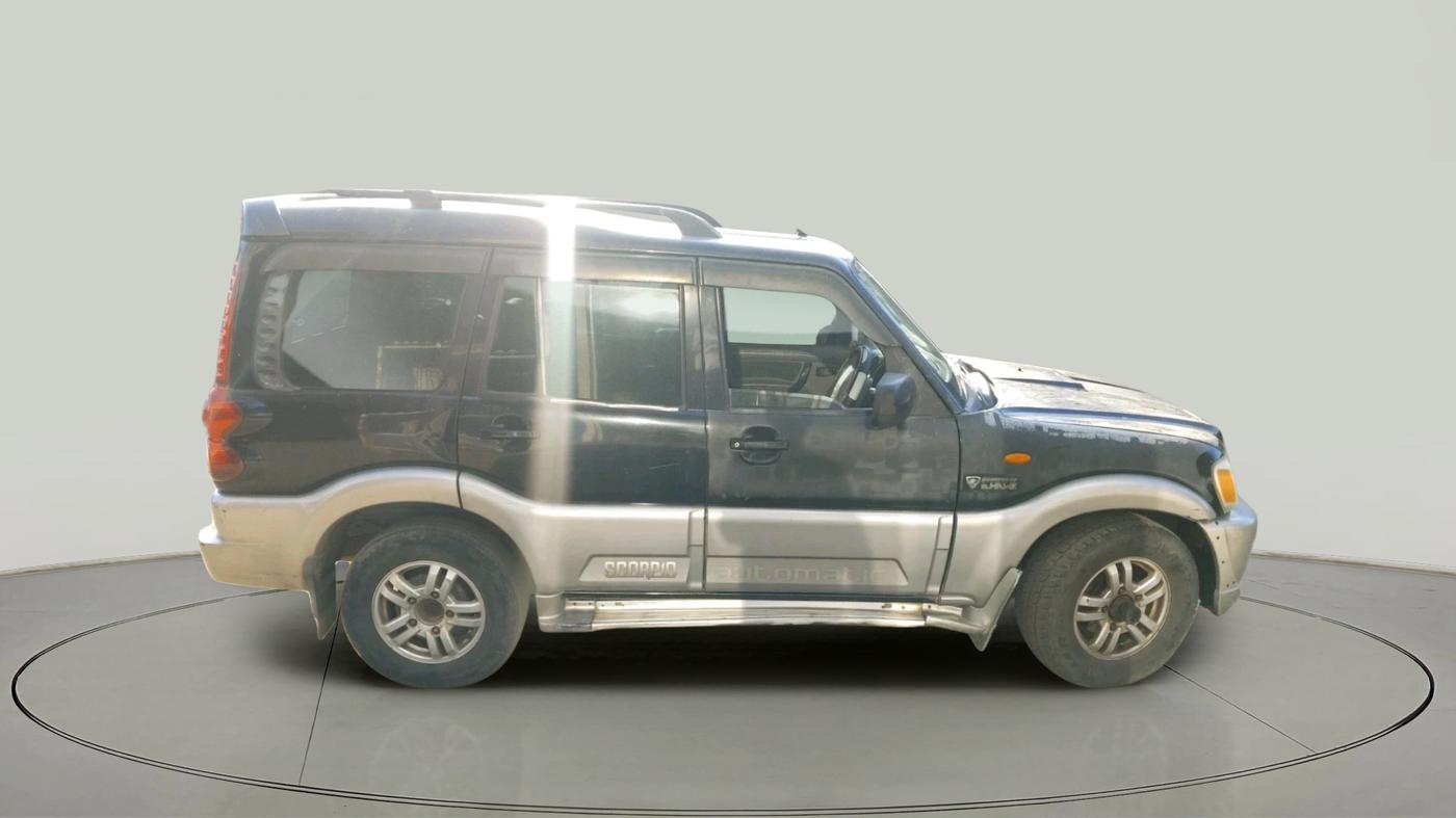 2012 Mahindra Scorpio VLX 2WD AT BS-III, Diesel, Automatic, 1,78,300 km, exterior