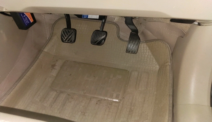 2016 Maruti Ertiga VDI SHVS, Diesel, Manual, 1,21,838 km, interior