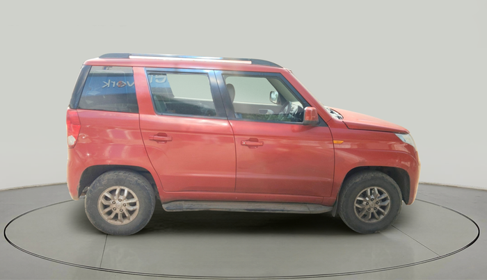 2017 Mahindra TUV300 T8, Diesel, Manual, 75,656 km, exterior