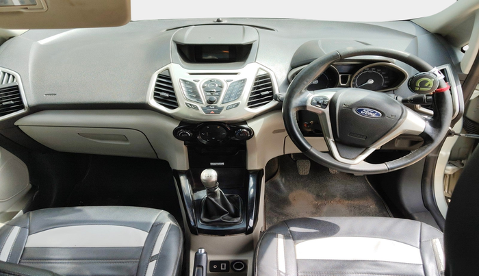 2014 Ford Ecosport TITANIUM 1.5L DIESEL, Diesel, Manual, 1,16,753 km, interior