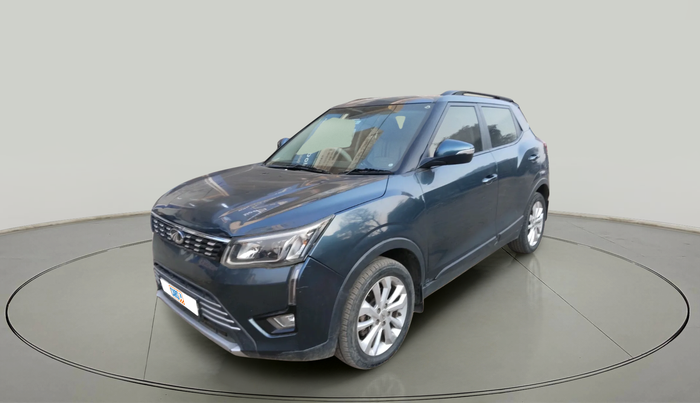 2020 Mahindra XUV300 W8 1.5 DIESEL AMT, Diesel, Automatic, 99,393 km, exterior