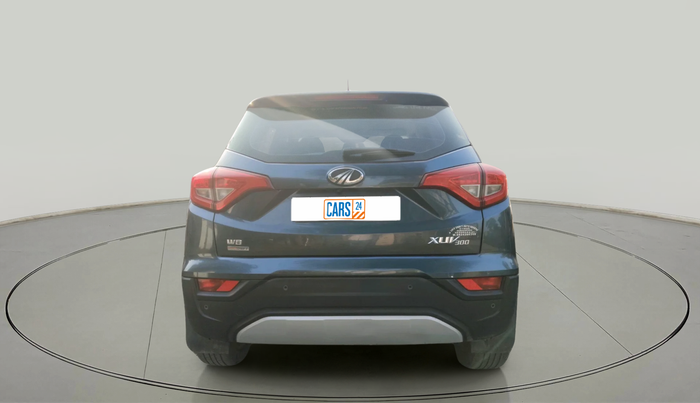 2020 Mahindra XUV300 W8 1.5 DIESEL AMT, Diesel, Automatic, 99,393 km, exterior