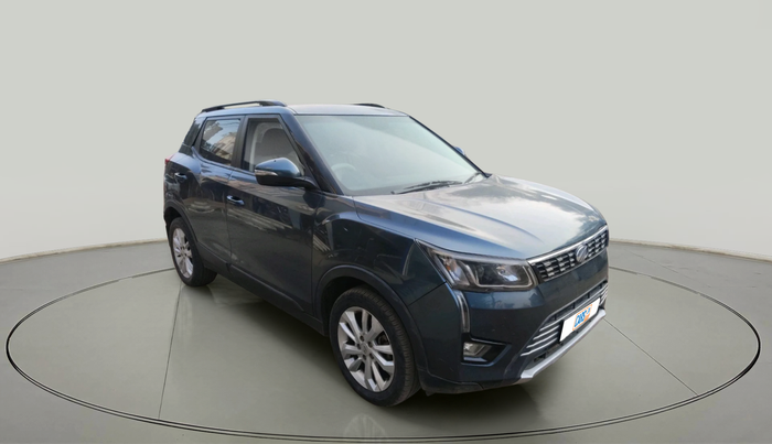 2020 Mahindra XUV300 W8 1.5 DIESEL AMT, Diesel, Automatic, 99,393 km, exterior
