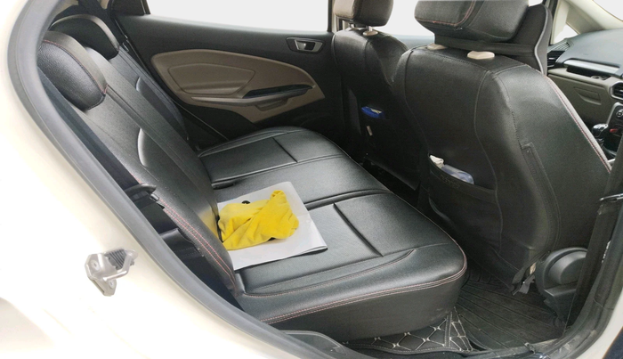 2020 Ford Ecosport TITANIUM 1.5L DIESEL, Diesel, Manual, 1,17,712 km, interior