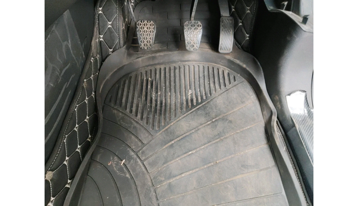 2020 Ford Ecosport TITANIUM 1.5L DIESEL, Diesel, Manual, 1,17,712 km, interior