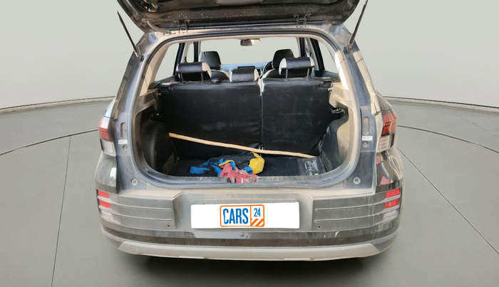 2024 Hyundai VENUE S 1.2, Petrol, Manual, 16,597 km, exterior