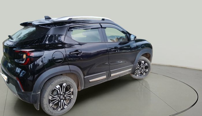 2023 Renault Kiger RXT (O) MT, Petrol, Manual, 31,551 km, exterior