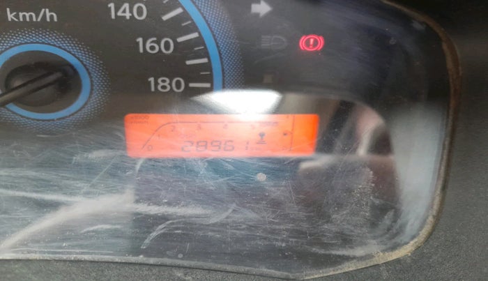 2017 Datsun Redi Go T (O), Petrol, Manual, 28,961 km, interior