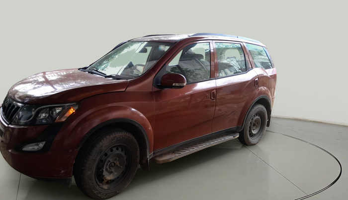 2015 Mahindra XUV500 W6, Diesel, Manual, 72,456 km, exterior