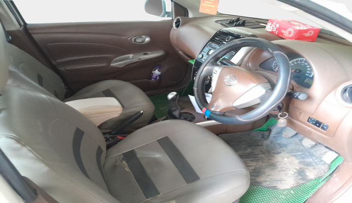 2017 Nissan Sunny XL, Petrol, Manual, 57,501 km, interior