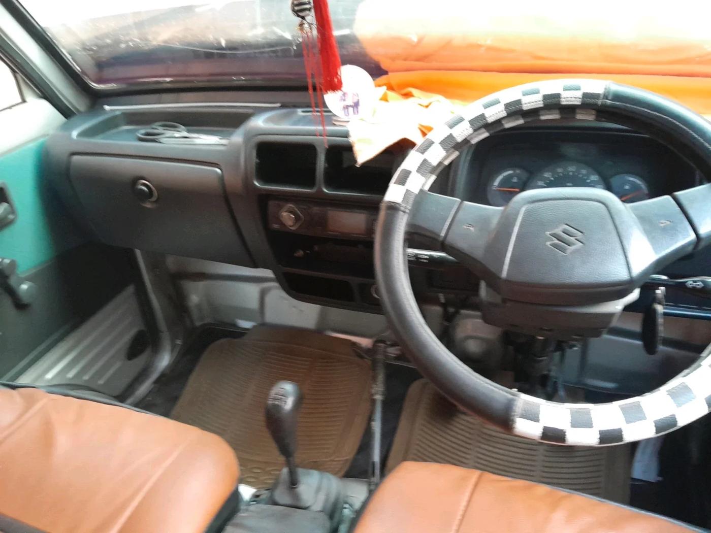 2012 Maruti Omni 5 STR, Petrol, Manual, 30,260 km, interior