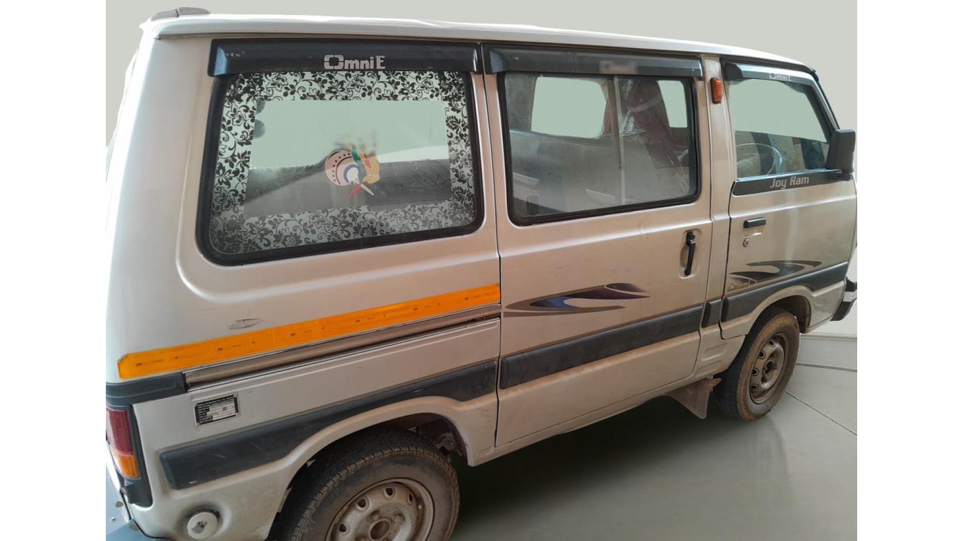 2016 Maruti Omni 5 STR, Petrol, Manual, 1,00,000 km, exterior