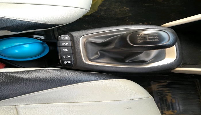 2019 Hyundai NEW SANTRO SPORTZ MT, Petrol, Manual, 39,603 km, interior