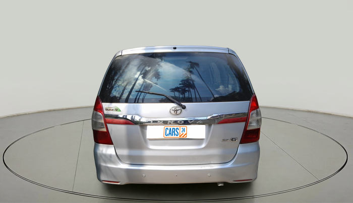 2013 Toyota Innova 2.5 GX 7 STR, Diesel, Manual, 1,08,844 km, exterior