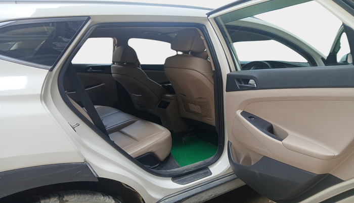 2017 Hyundai Tucson 2WD AT GL DIESEL
, Diesel, Automatic, 57,298 km, interior