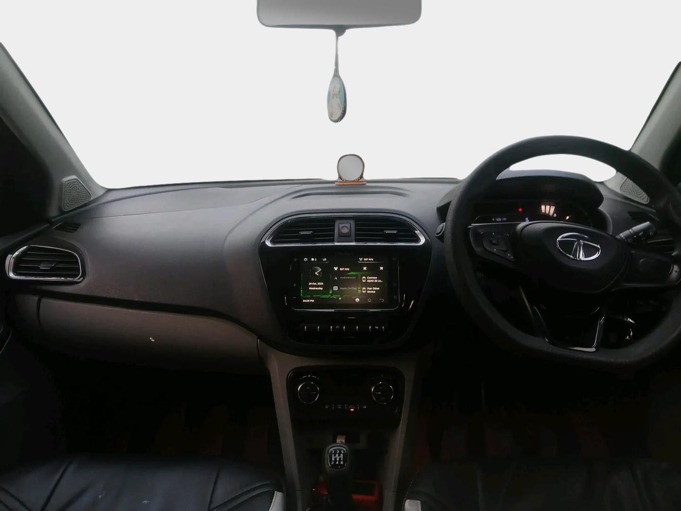 2021 Tata Tiago XZ PLUS PETROL, Petrol, Manual, 41,703 km, interior