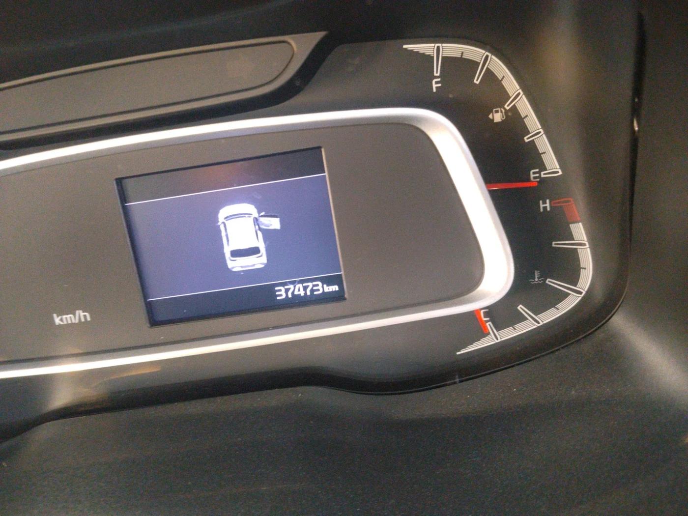 2023 KIA SONET HTK PLUS 1.2, Petrol, Manual, 37,473 km, interior