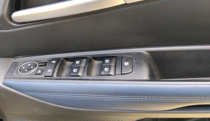 2024 KIA SONET Gravity 1.2 Petrol MT, Petrol, Manual, 16,073 km, interior