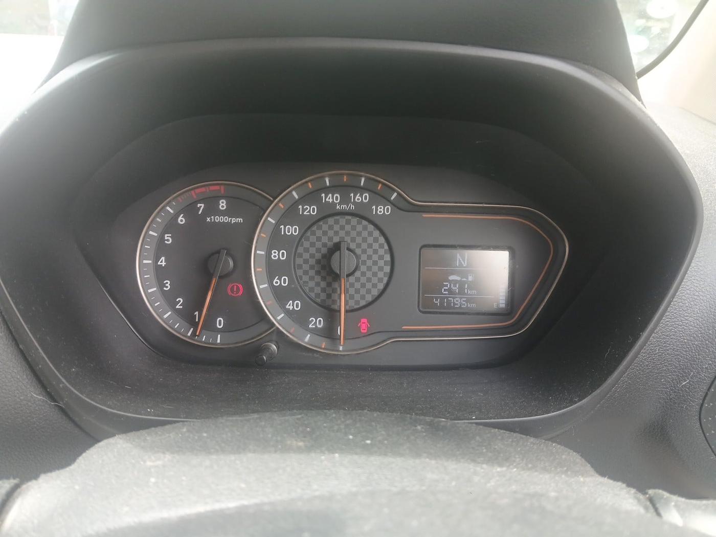 2019 Hyundai NEW SANTRO MAGNA AMT, Petrol, Automatic, 41,795 km, interior