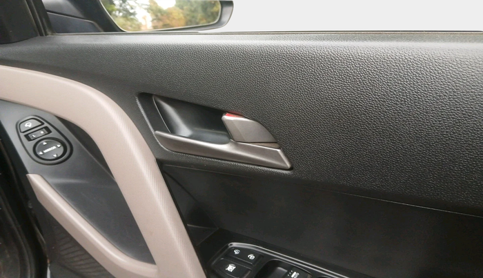 2017 Hyundai Creta SX PLUS 1.6 PETROL, Petrol, Manual, 27,409 km, interior