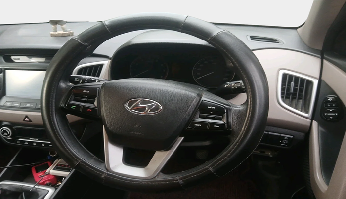 2017 Hyundai Creta SX PLUS 1.6 PETROL, Petrol, Manual, 27,409 km, interior