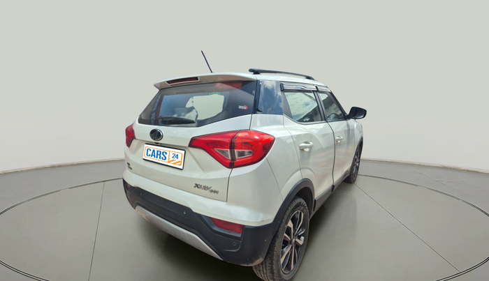 2021 Mahindra XUV300 W8 (O) 1.2 PETROL AMT, Petrol, Automatic, 1,08,078 km, exterior
