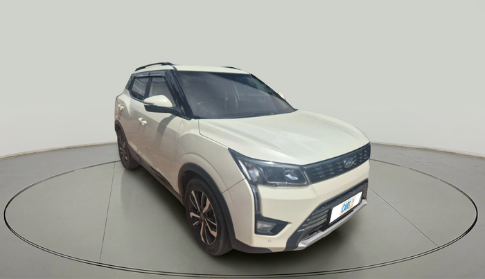 2021 Mahindra XUV300 W8 (O) 1.2 PETROL AMT, Petrol, Automatic, 1,08,078 km, exterior