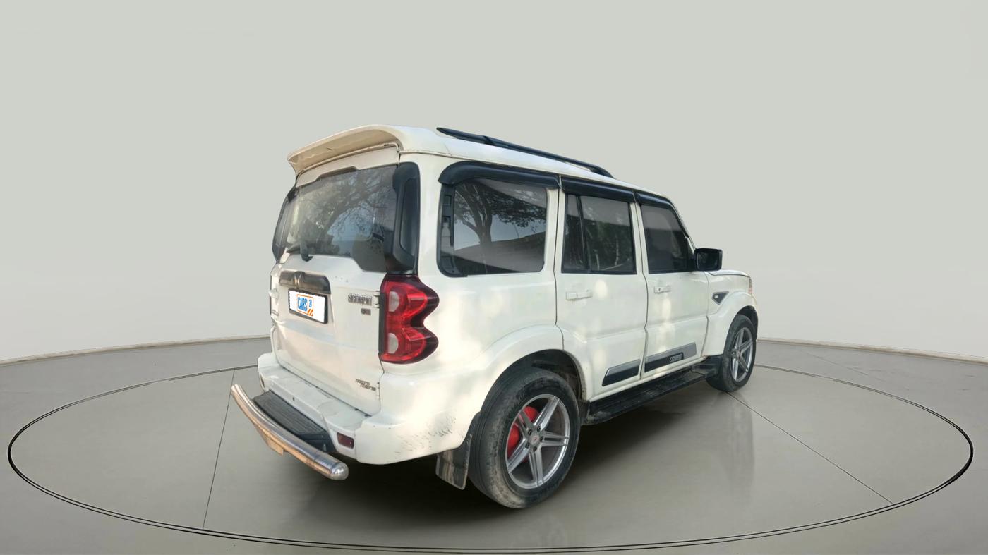 2018 Mahindra Scorpio S7, Diesel, Manual, 1,12,911 km, exterior