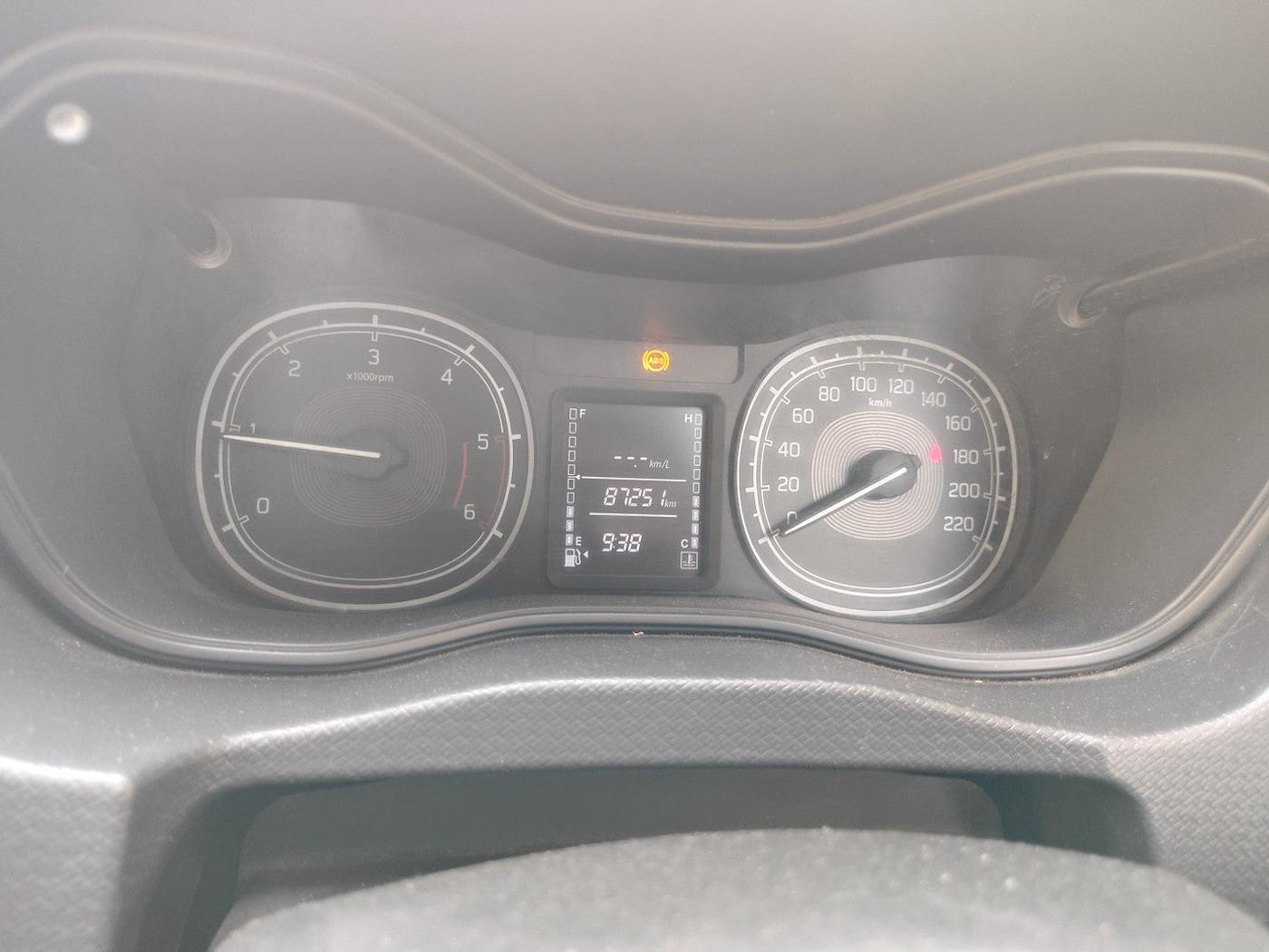 2016 Maruti Vitara Brezza LDI, Diesel, Manual, 87,251 km, interior