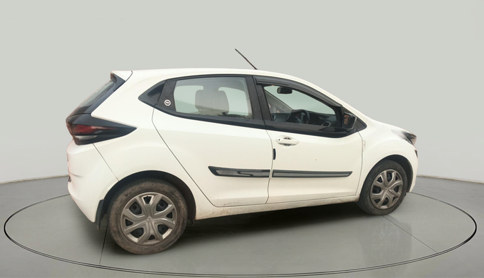 2023 Tata ALTROZ XM PLUS CNG, Petrol, Manual, 72,381 km, exterior