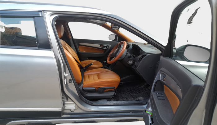 2017 Maruti Vitara Brezza ZDI, Diesel, Manual, 96,000 km, interior