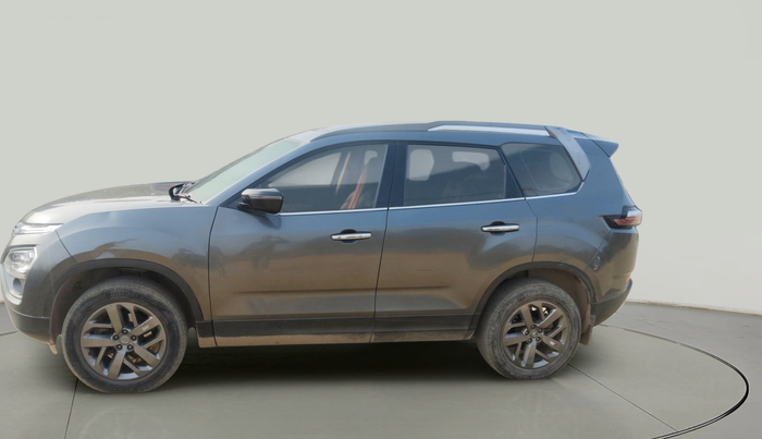 2022 Tata Safari XT PLUS, Diesel, Manual, 79,945 km, exterior