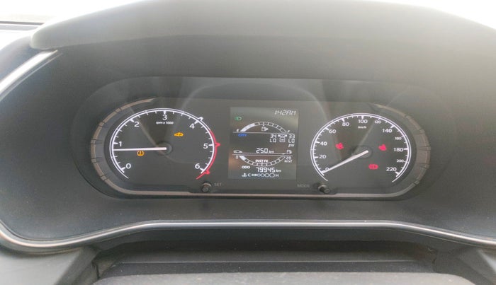 2022 Tata Safari XT PLUS, Diesel, Manual, 79,945 km, interior