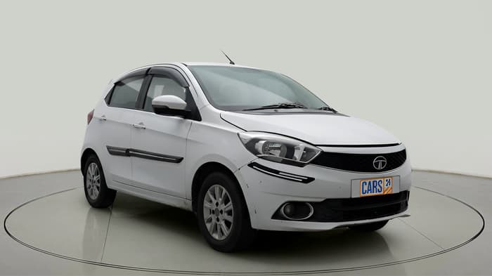 2018 Tata Tiago XTA PETROL, Petrol, Automatic, 1,32,802 km, exterior
