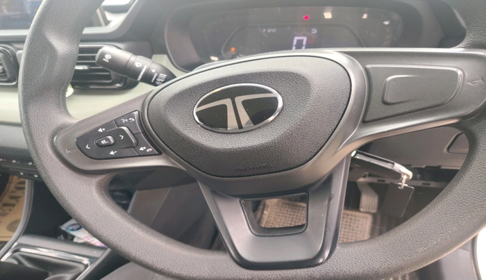 2024 Tata PUNCH ADVENTURE MT CNG , Petrol, Manual, 15,464 km, interior